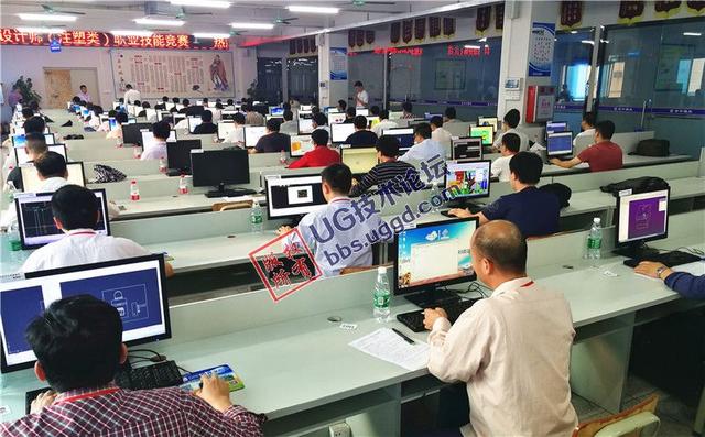 台湾最新消息今天,东莞注塑师傅最新招聘,从大连最新,台湾最新消息与东莞注塑师傅招聘，从大连出发的最新观察