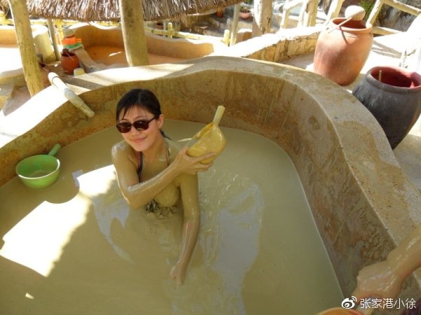 九月婷婷人人澡人人添人人爽:03-19-21-22-40-49J：48,九月婷婷的独特体验，人人澡的魅力与愉悦感受