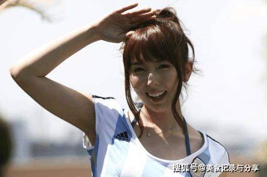 久久久久久久波多野结衣高潮:02-10-22-24-45-48P：02,久久久久久久波多野结衣的独特魅力与激情时刻
