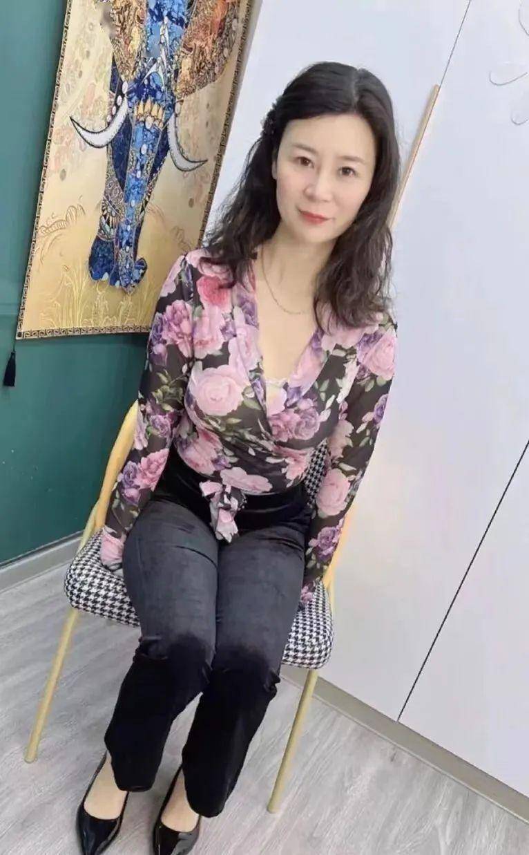 熟妇人妻无码中文字幕老熟妇:03-08-22-23-44-49V：35,熟妇人妻的魅力，一场关于中年女性魅力的深度探讨