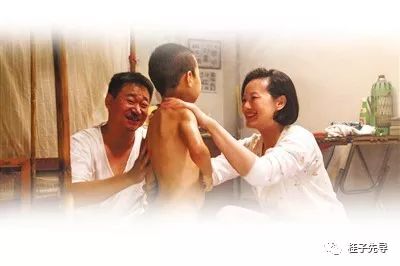 国产激情久久久久影院老熟女免费:05-15-24-25-26-29X：12,国产影视之光，激情久久久久影院中的老熟女魅力