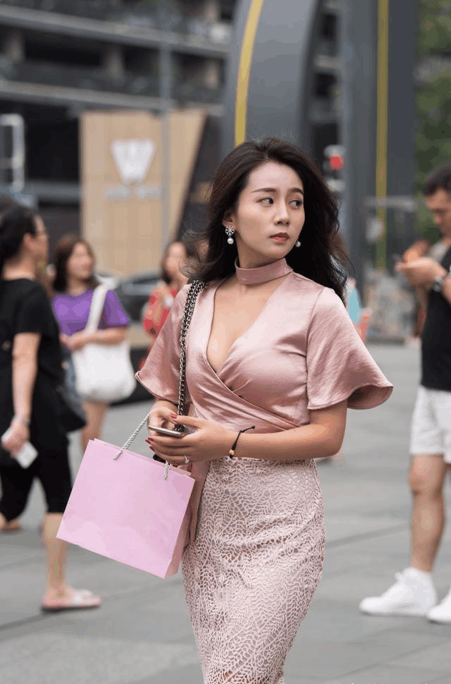 丰满少妇弄高潮了WWW:01-11-14-31-32-48R：06,丰满少妇弄高潮了，探索成人世界的边缘与真实