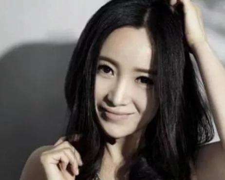 久久人人做人人妻人人玩精品VA:01-04-18-22-35-41X：04,久久精品VA系列，探索人人妻文化中的深度互动与情感交流
