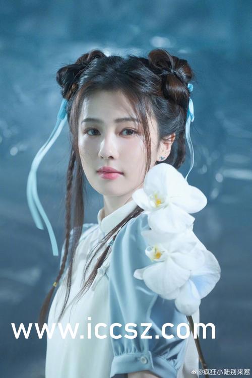 视频一区视频二区制服丝袜:02-03-06-08-20-23D：09,探索视频世界的神秘角落，一区与二区的制服丝袜魅力（附详细解读）