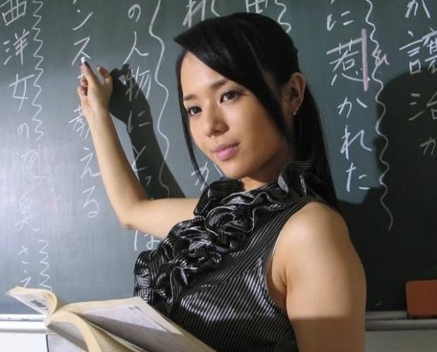 中文亚洲av片在线观看:09-11-16-23-30-41C：25,中文亚洲AV文化，探索在线观看的魅力与挑战