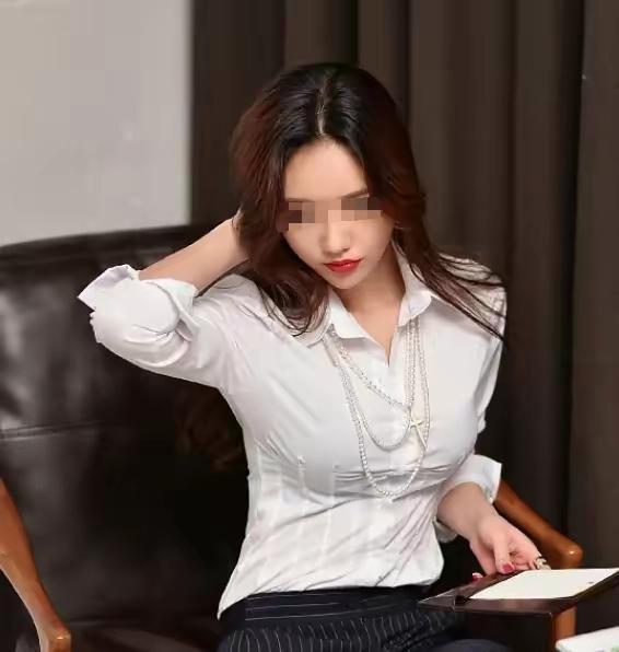 美女视频黄是免费:06-09-19-42-43-49V：31,美女视频黄，免费资源的探索与注意事项