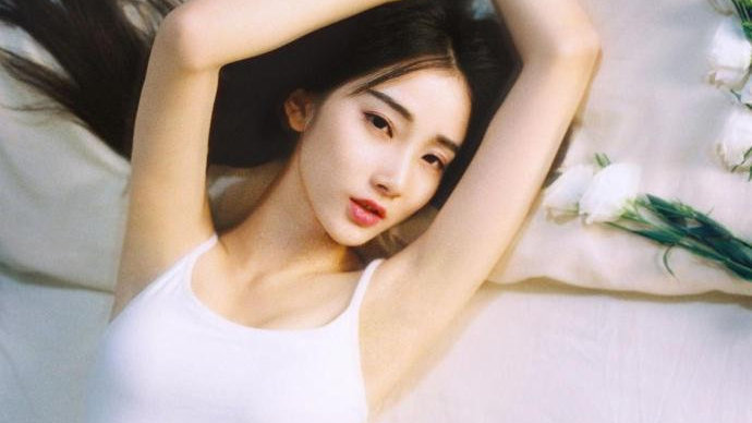 亚洲综合激情另类小说区:21-31-34-38-41-43U：27,亚洲综合激情另类小说区，探索未知领域的神秘魅力与独特故事