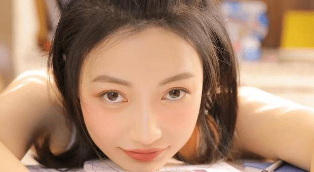 久久精品人人做人人妻人人玩:16-18-21-25-37-41G：18,久久精品，人人参与，共享生活的美好