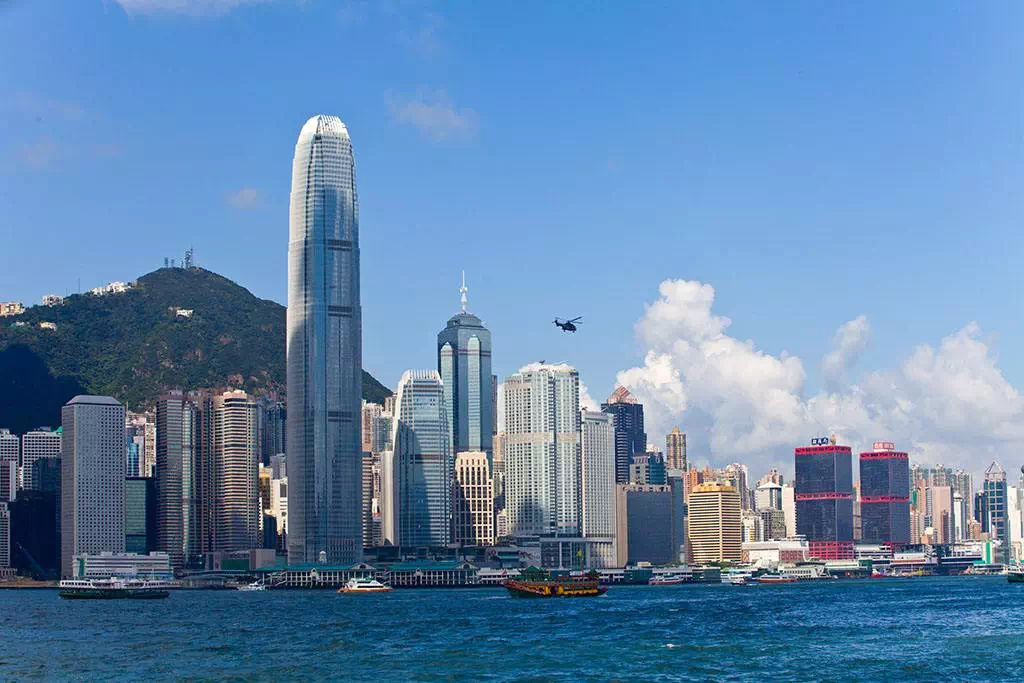 在线亚洲精品国产二区图片欧美:07-33-34-36-43-46P：33,在线亚洲精品与欧美风尚，探索数字背后的文化交融