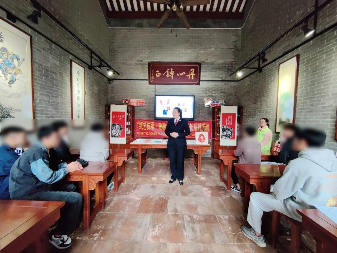 图片小说视频一区二区:04-24-28-35-36-44E：49,探索数字世界的多元魅力，一区二区的故事与视觉艺术