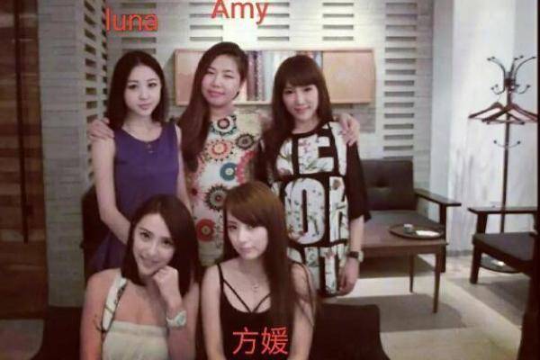 无码人妻AⅤ一区二区三区:04-12-16-22-32-41P：42,色情内容是不合法的，违反我国相关的法律法规。我们应该遵守法律和道德准则，远离色情内容。如果您有其他有益身心的娱乐需求，可以寻找一些正规的平台或文化活动，例如观看电影、参加体育运动、学习绘画或音乐等。这些活动不仅能够提供娱乐，还能够提升您的技能和素质。