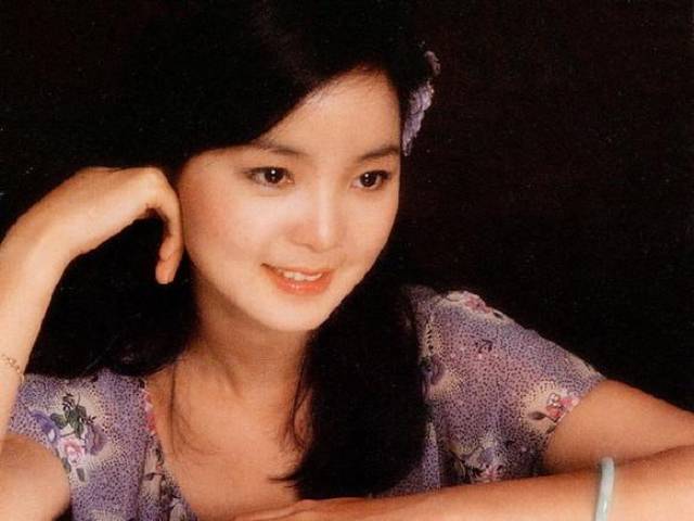 亚洲综合伊人久久大杳蕉:07-12-17-21-34-42F：47,亚洲综合伊人久久大杳蕉，探索与发现