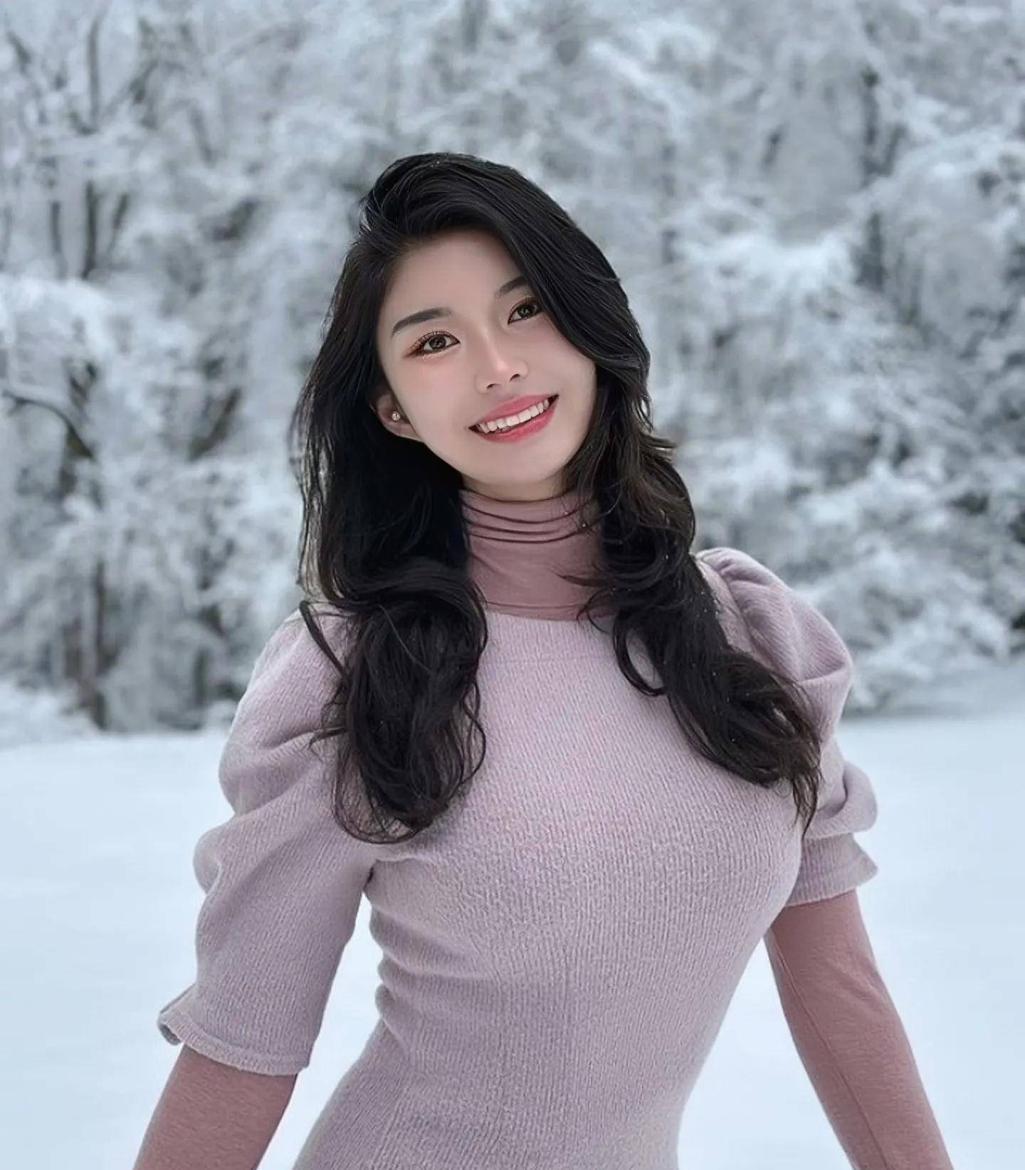 久久亚洲美女精品国产精品:10-21-28-36-40-46W：15,久久亚洲美女精品国产精品，探索美与文化的交融