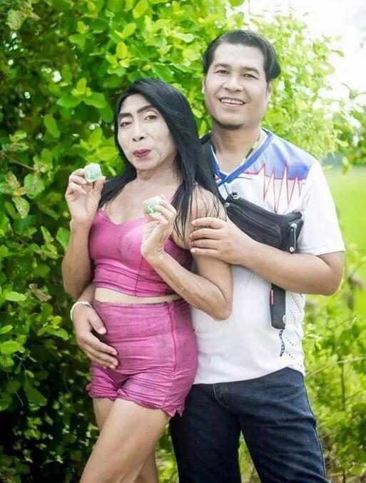 色狠狠AV老熟女:01-11-20-24-34-46W：34,色狠狠AV老熟女，一场视觉与情感的盛宴