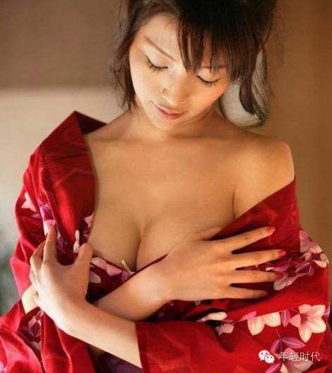 日本丰满少妇高潮呻吟:24-25-26-46-47-48Q：14,日本丰满少妇的高潮呻吟，探索成人世界的微妙之声