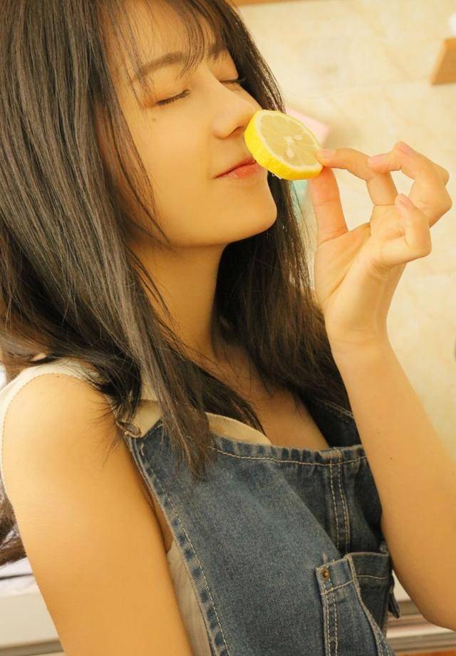 美女高潮无遮挡免费视频:08-21-26-34-38-42K：45,美女高潮无遮挡免费视频的探讨与反思