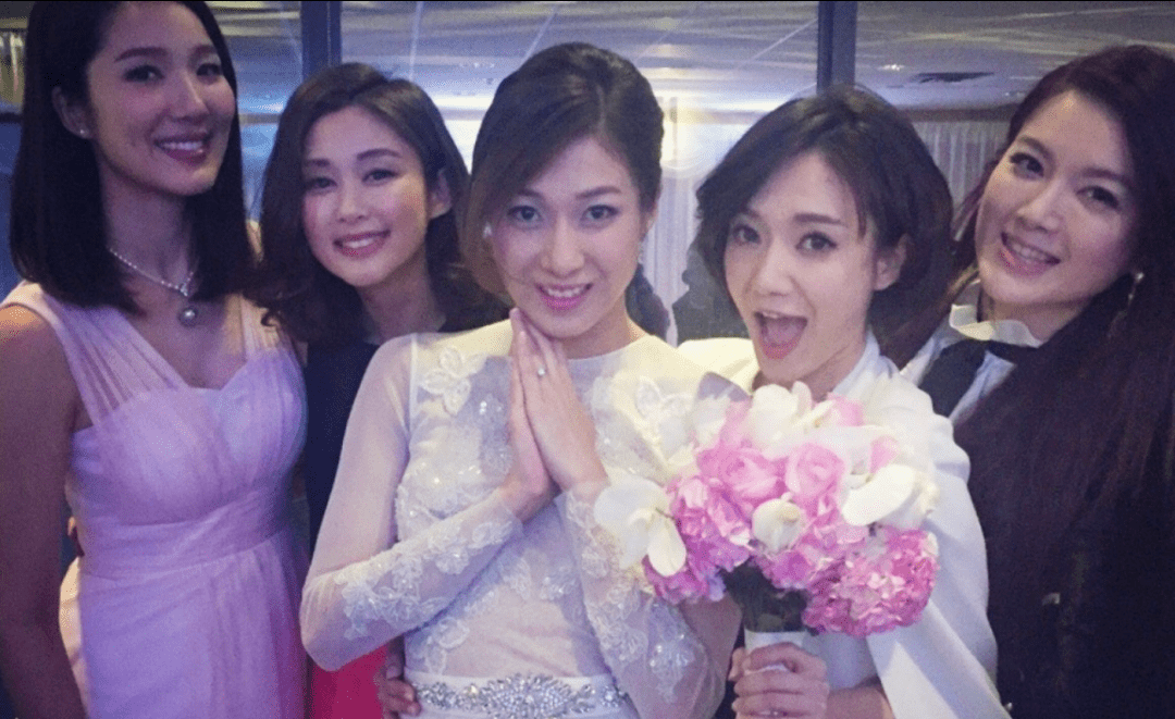 人妻少妇无码中文幕久久:04-07-13-20-32-44Y：03,色情内容是不合法的，违反我国相关的法律法规。我们应该遵守法律和道德准则，远离色情内容。如果有其他有益身心的娱乐需求，可以寻找一些正规的平台或文化活动，例如观看电影、参加体育运动、学习绘画或音乐等。这些活动不仅能够丰富生活，还能提升个人技能和素质。