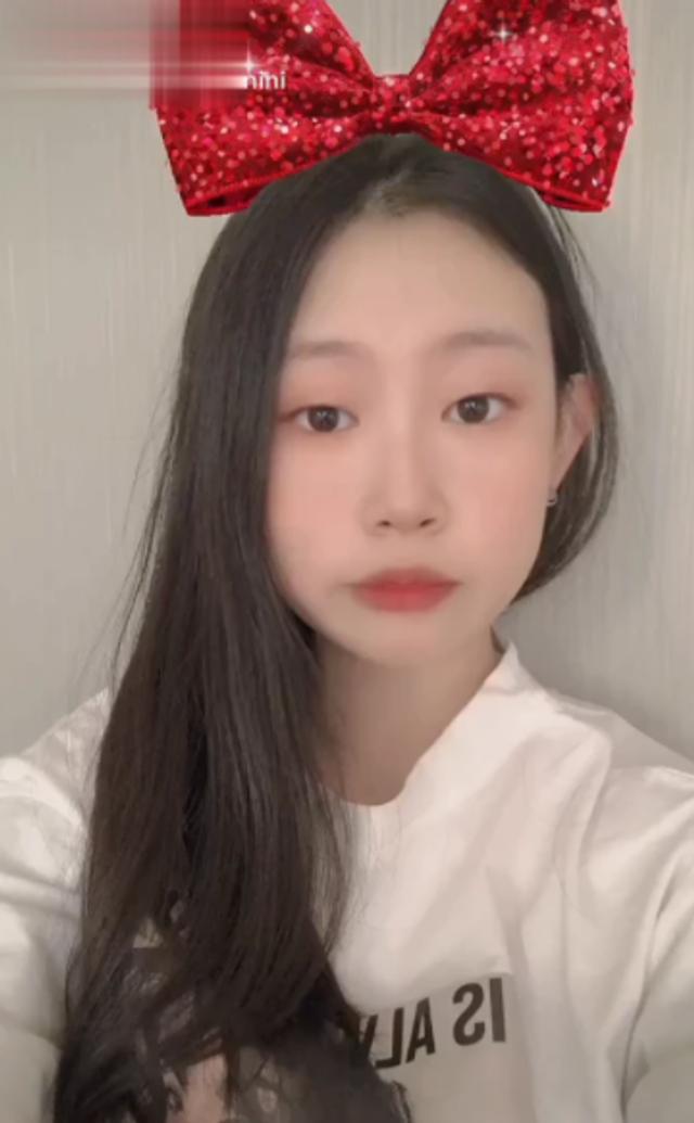 国内自拍视频青青在线视频:03-06-34-39-47-48Y：47,探索国内自拍视频的新视界，青青在线视频的独特魅力